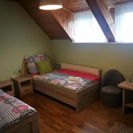Privat * Stará Lesná